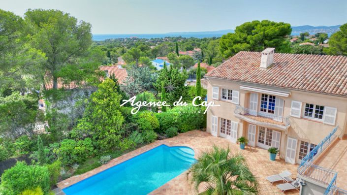 Image No.1-6 Bed House for sale