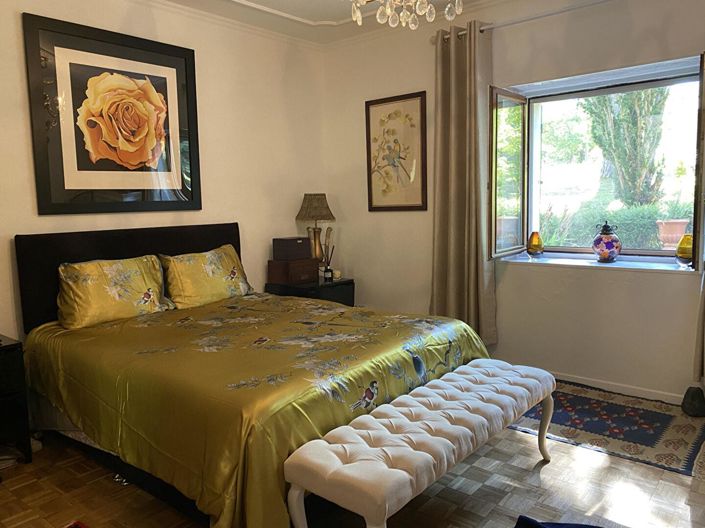 Image No.12-3 Bed House for sale