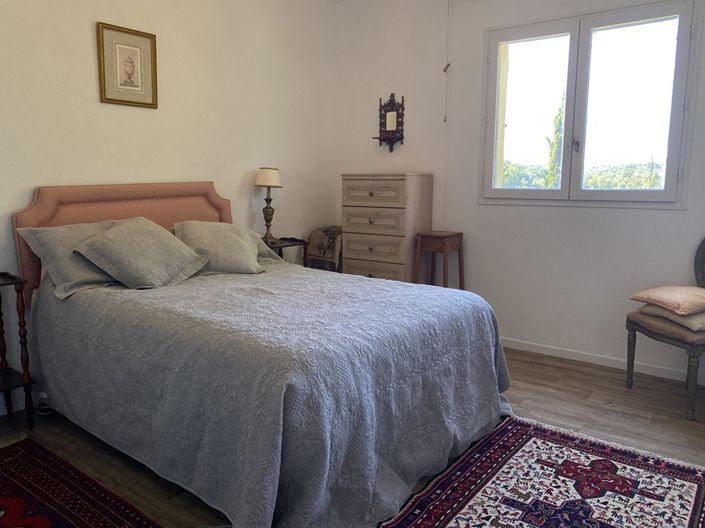 Image No.13-3 Bed House for sale