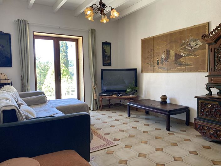 Image No.7-3 Bed House for sale