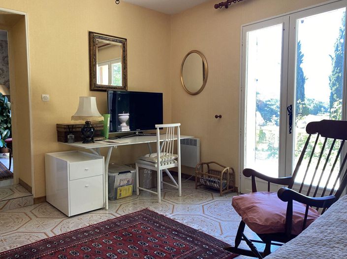 Image No.9-3 Bed House for sale