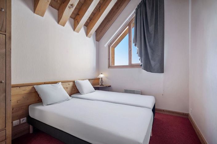 Image No.15-4 Bed Apartment for sale