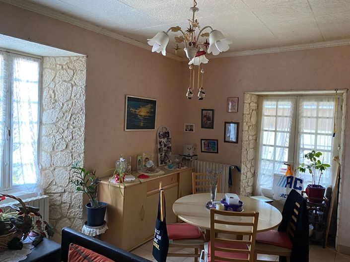 Image No.9-5 Bed House for sale