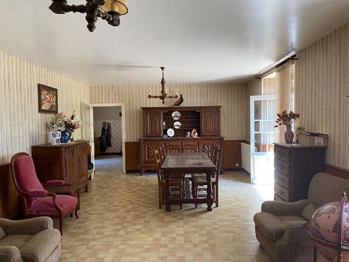 Image No.3-6 Bed House for sale