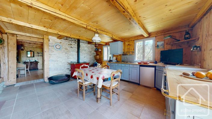 Image No.12-3 Bed House for sale