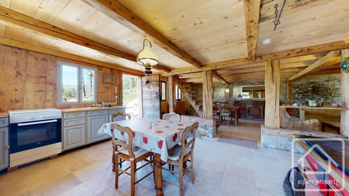 Image No.13-3 Bed House for sale