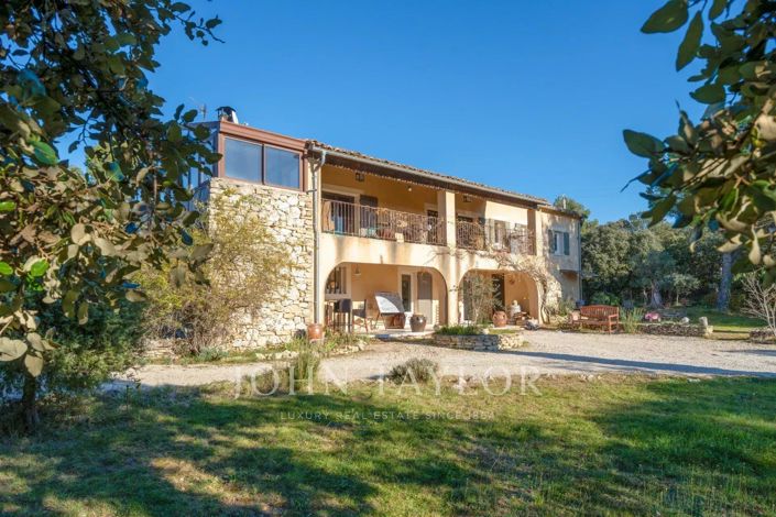 Image No.3-6 Bed House for sale