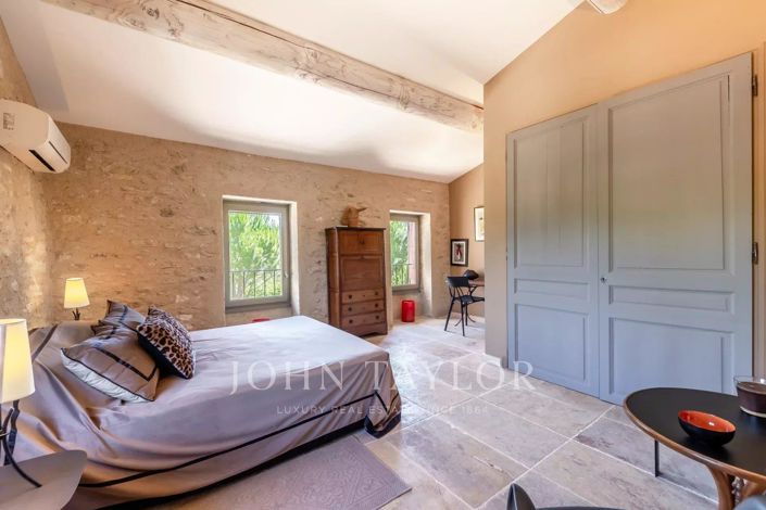 Image No.16-5 Bed House for sale