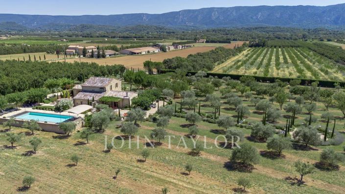 Image No.3-5 Bed House for sale