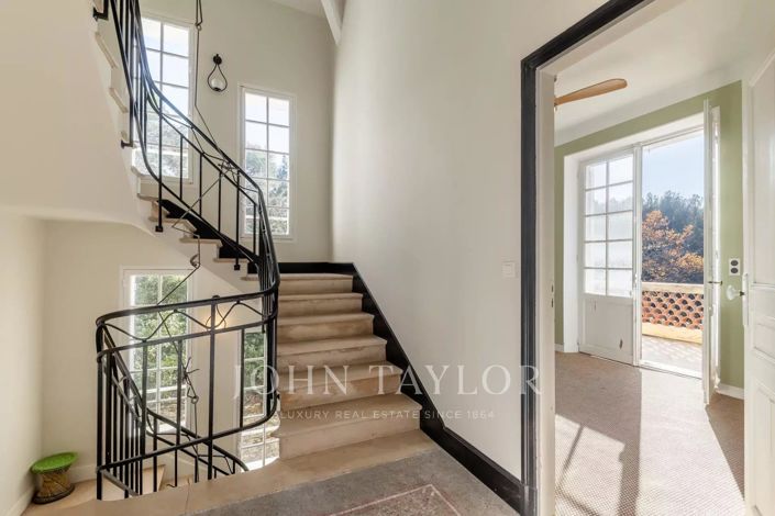 Image No.11-Maison de 6 chambres à vendre à Fontaine-de-Vaucluse