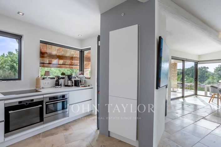 Image No.12-3 Bed House for sale