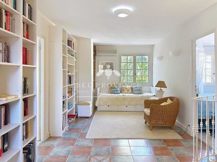 Image No.23-Maison de 5 chambres à vendre à Saint-Raphael