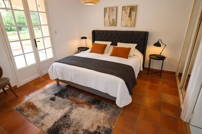 Image No.9-3 Bed House for sale