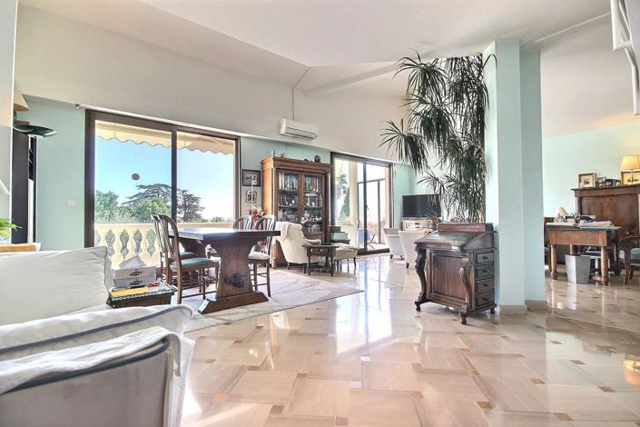 Image No.7-3 Bed Apartment for sale