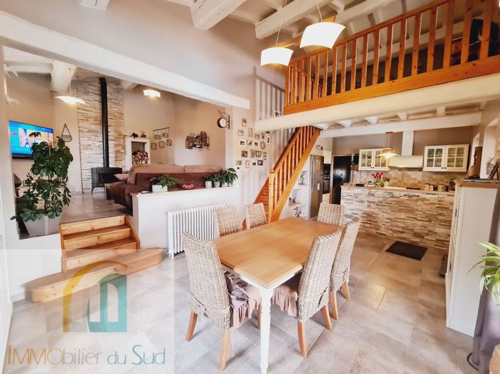 Image No.15-3 Bed House for sale