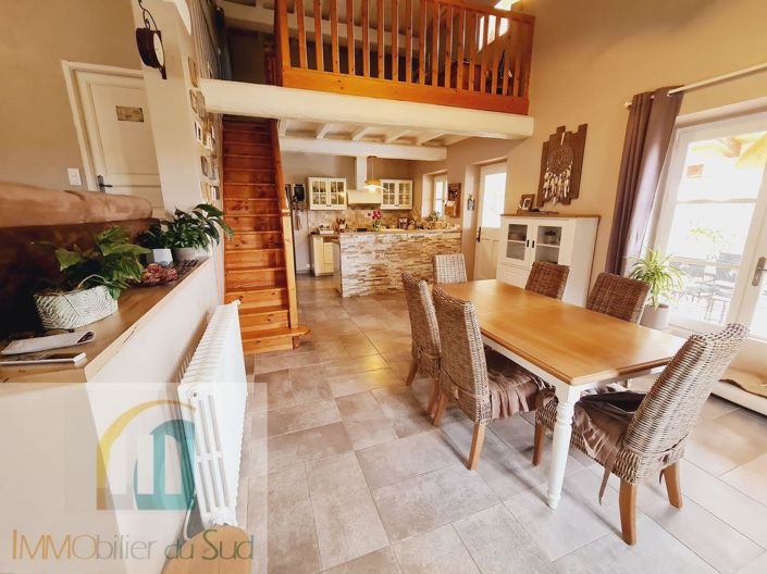 Image No.17-3 Bed House for sale