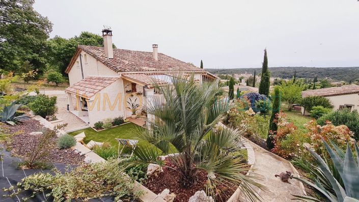 Image No.3-3 Bed House for sale