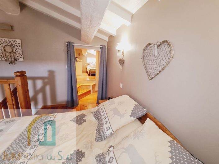 Image No.30-3 Bed House for sale