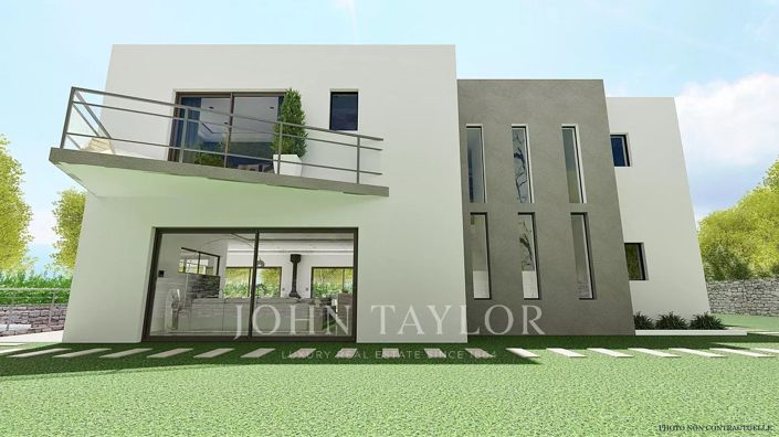 Image No.7-5 Bed House for sale