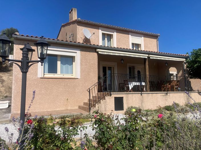 Image No.2-4 Bed House for sale