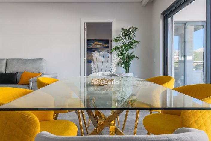 Image No.4-4 Bed Apartment for sale