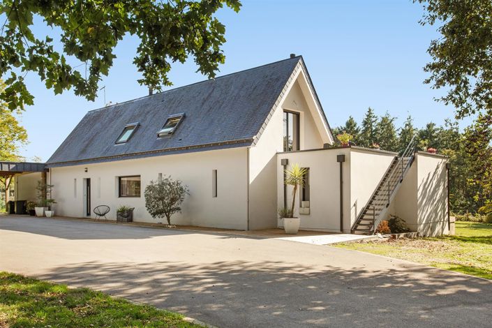 Image No.26-3 Bed House for sale