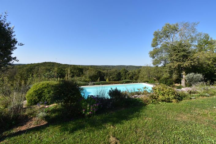 Image No.2-4 Bed House for sale