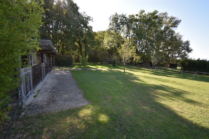 Image No.20-4 Bed House for sale