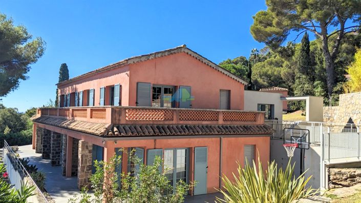 Image No.14-5 Bed House for sale