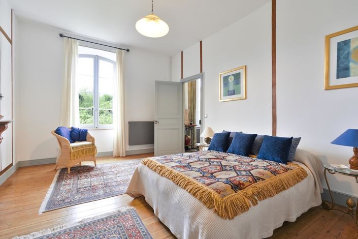 Image No.29-4 Bed House for sale