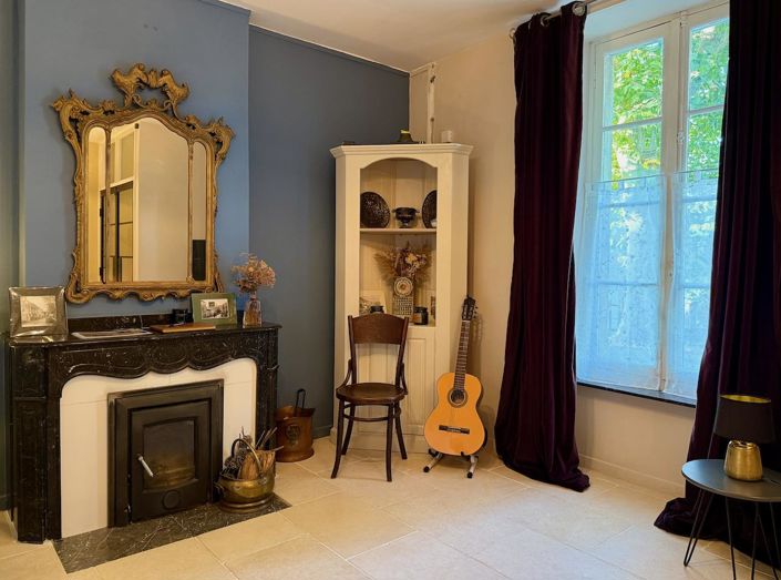 Image No.6-3 Bed House for sale