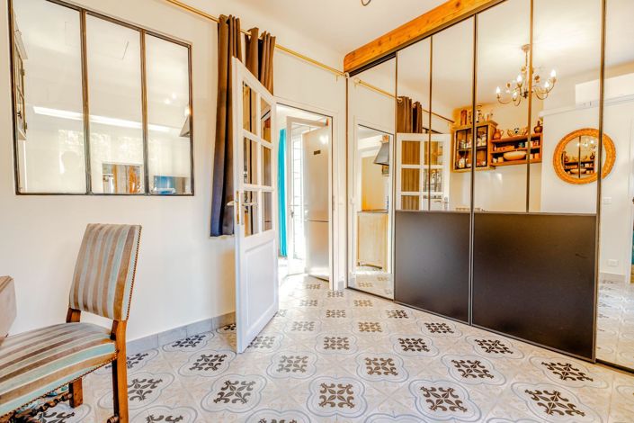 Image No.5-4 Bed House for sale