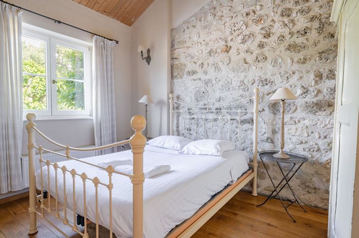 Image No.5-2 Bed Apartment for sale