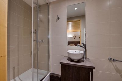 a83wlg4x89ha4l527