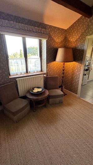 Image No.19-6 Bed House for sale