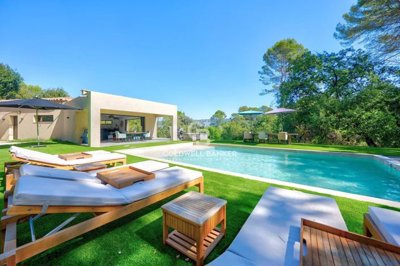 Maison de 3 chambres à vendre à Mougins