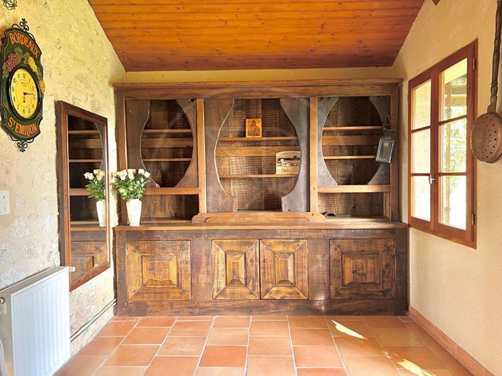 Image No.15-5 Bed House for sale