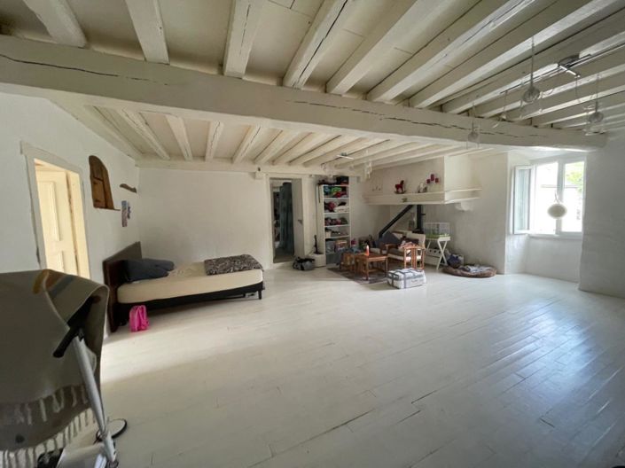 Image No.14-2 Bed House for sale