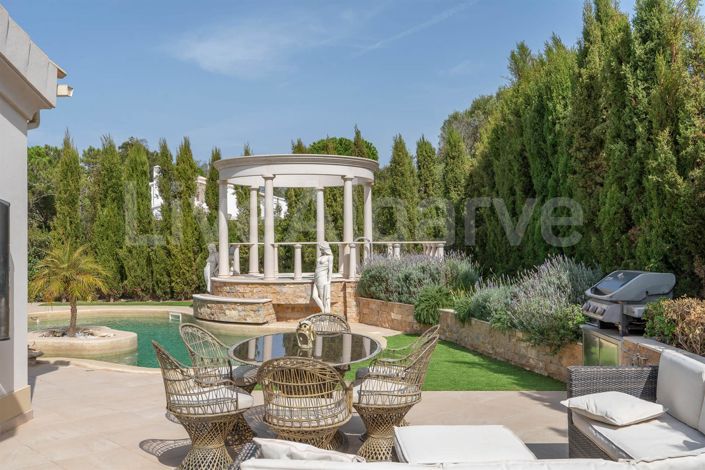 Image No.22-4 Bed House for sale