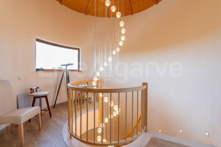 Image No.41-4 Bed House for sale