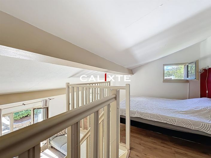 Image No.9-1 Bed House for sale