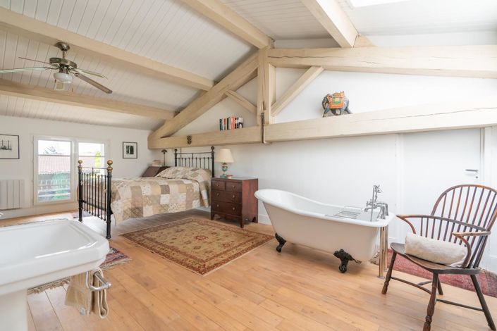 Image No.25-4 Bed House for sale