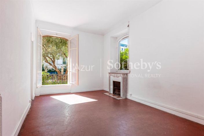 Image No.10-3 Bed Apartment for sale