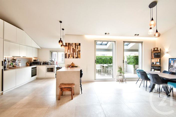 Image No.3-4 Bed Apartment for sale