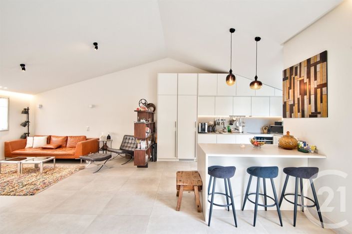 Image No.4-4 Bed Apartment for sale