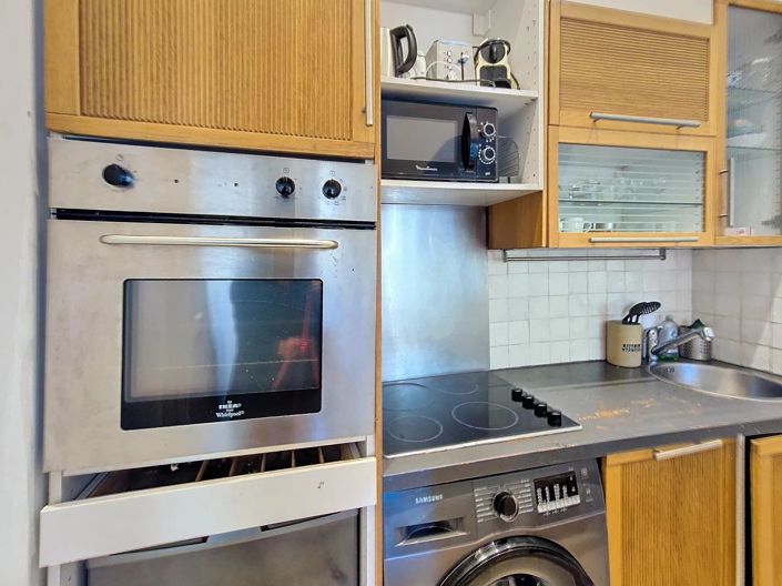 Image No.6-Apartment for sale