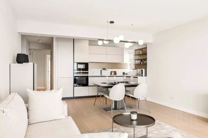 Image No.6-2 Bed Property for sale