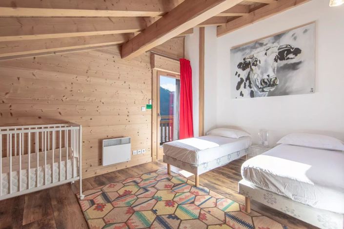 Image No.12-5 Bed House for sale