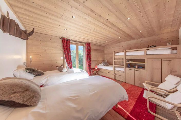 Image No.15-5 Bed House for sale