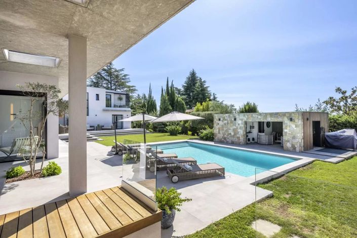 Image No.13-5 Bed House for sale